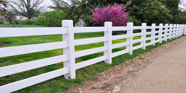 White wood fence - Big Easy Fences