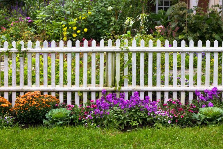 Wood Fence Installation- Bigeasyfences.com