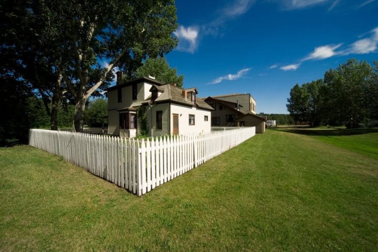 Home Fences- Big Easy Fences