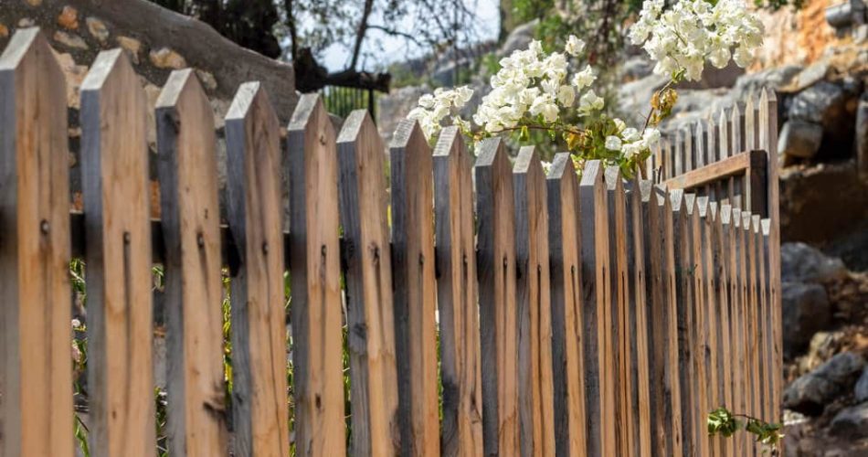 Pine Wood Fences- Big Easy Fences