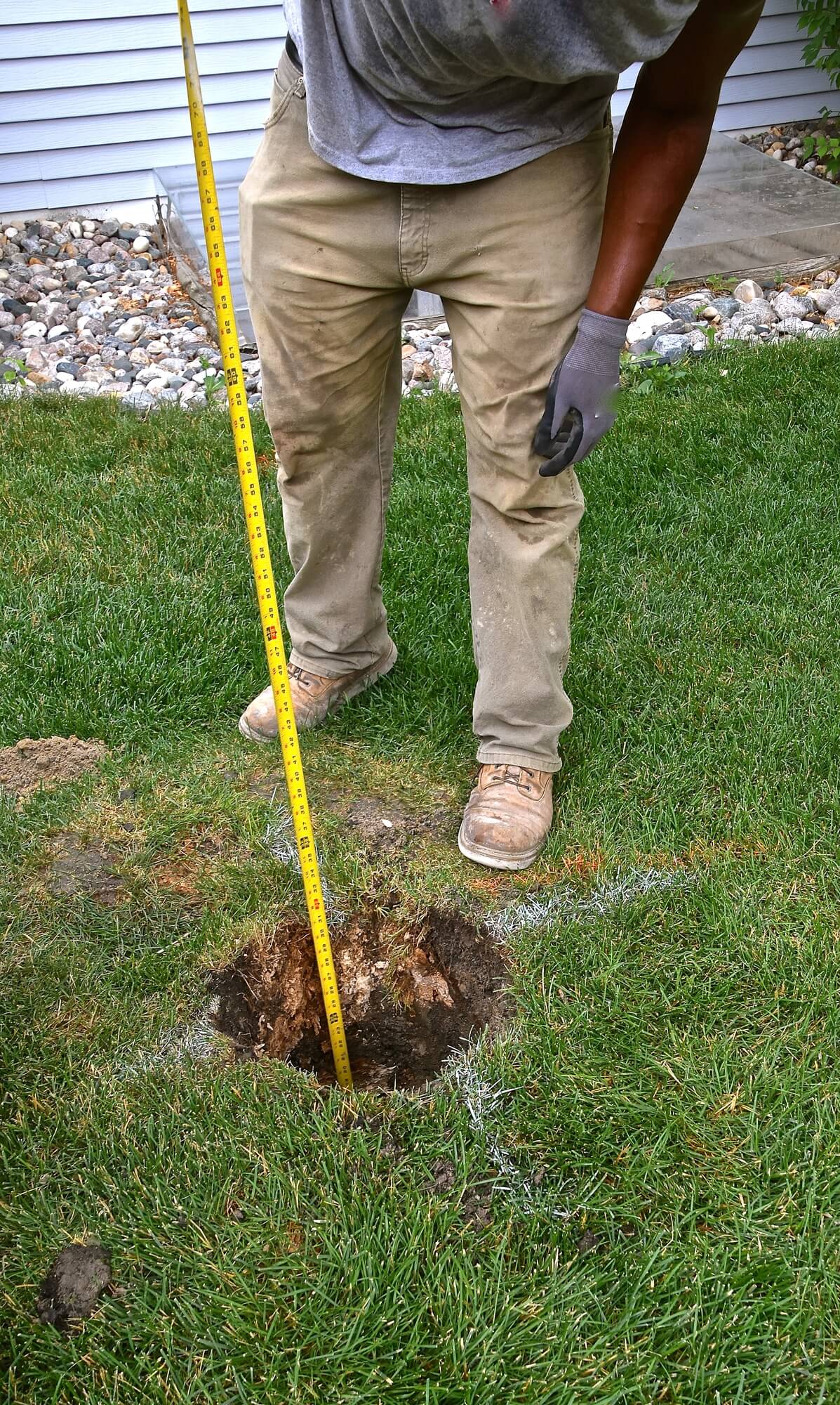 How to Install an Aluminum Fence Big Easy Fences